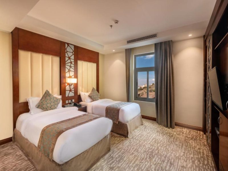 Twin Room with Abha View