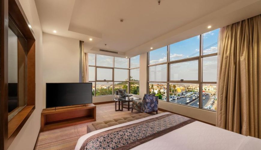 ROYAL SUITE